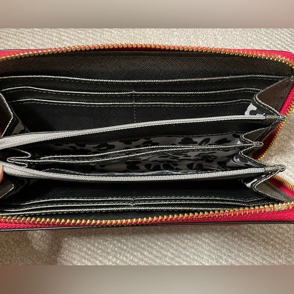 🎉HP🎉EUC-RebeccaMinkoff Fuschia Pink/Gold Saffiano Leather Zip Around Wallet✨💕 - Picture 8 of 16